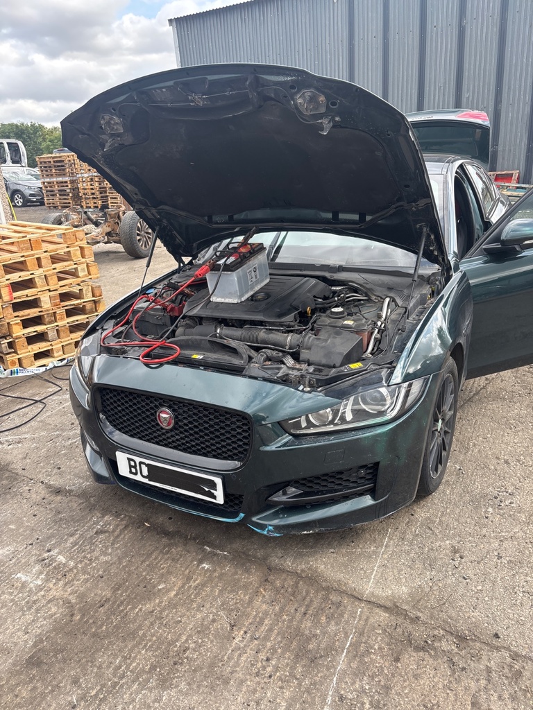 [EPE-124758] Paquete radiador Jaguar XE 2015