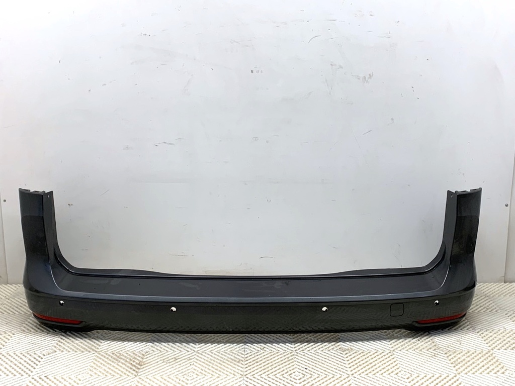 [STARK-889992] Parachoques trasero Ford Tourneo Connect / Grand Tourneo Connect V761 2022-