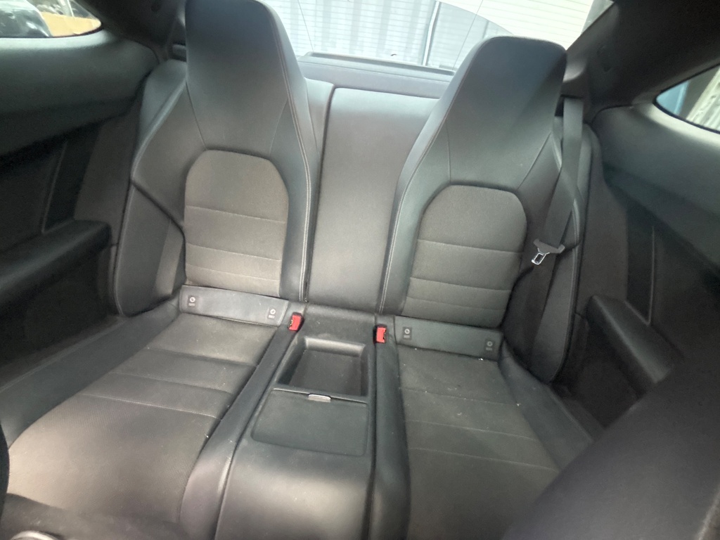 [EPE-124737] Conjunto de asiento trasero Mercedes C-Klasse