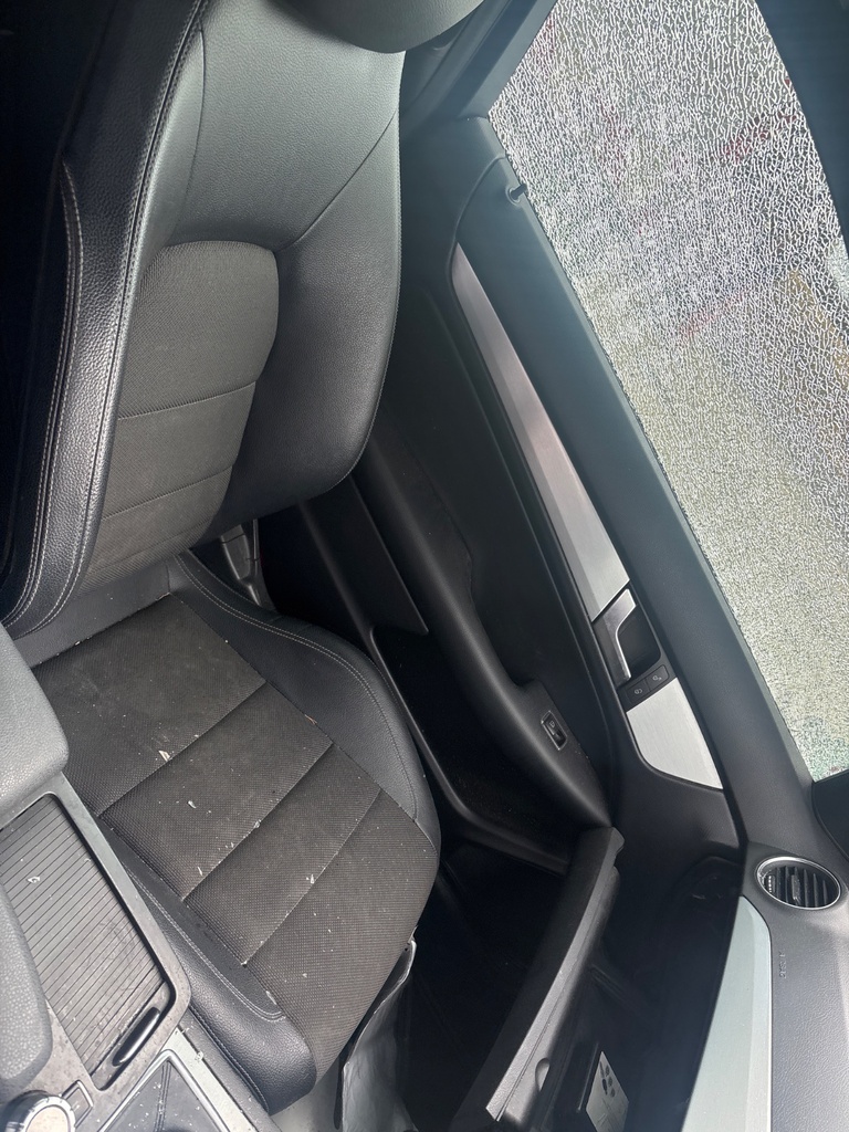 [EPE-124708] Asiento delantero izquierdo Mercedes Clase C 2013
