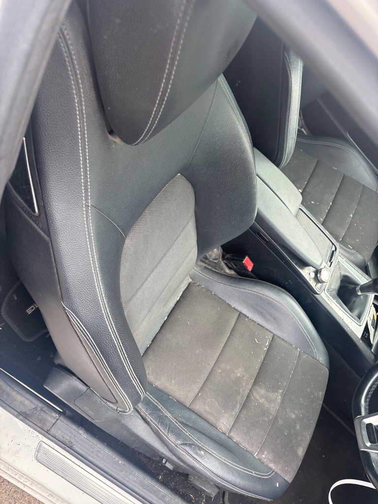 [EPE-124709] Asiento delantero derecho Mercedes Clase C 2013