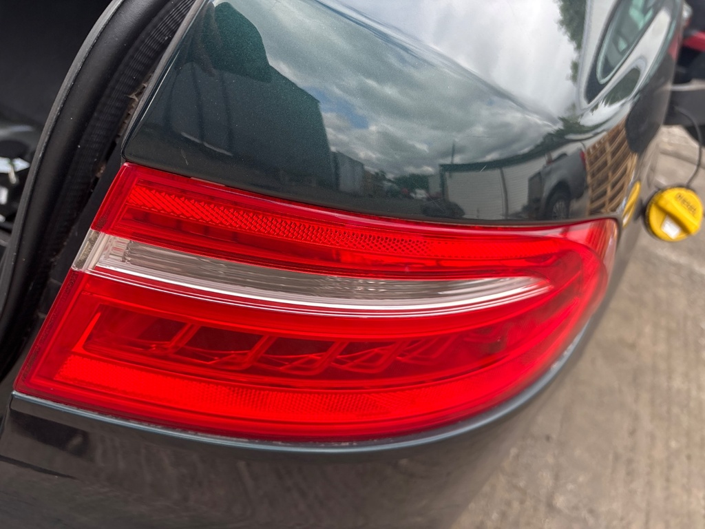 [EPE-124812] Piloto trasero derecho Jaguar XE JBC1753