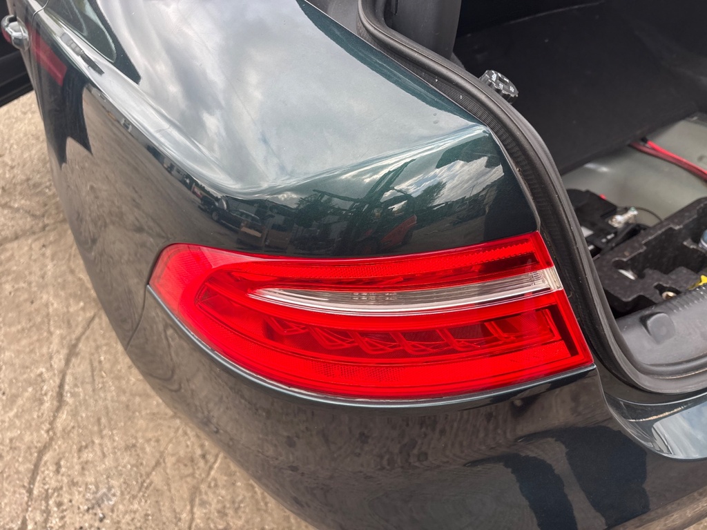 [EPE-124811] Piloto trasero izquierdo Jaguar XE JBC1753