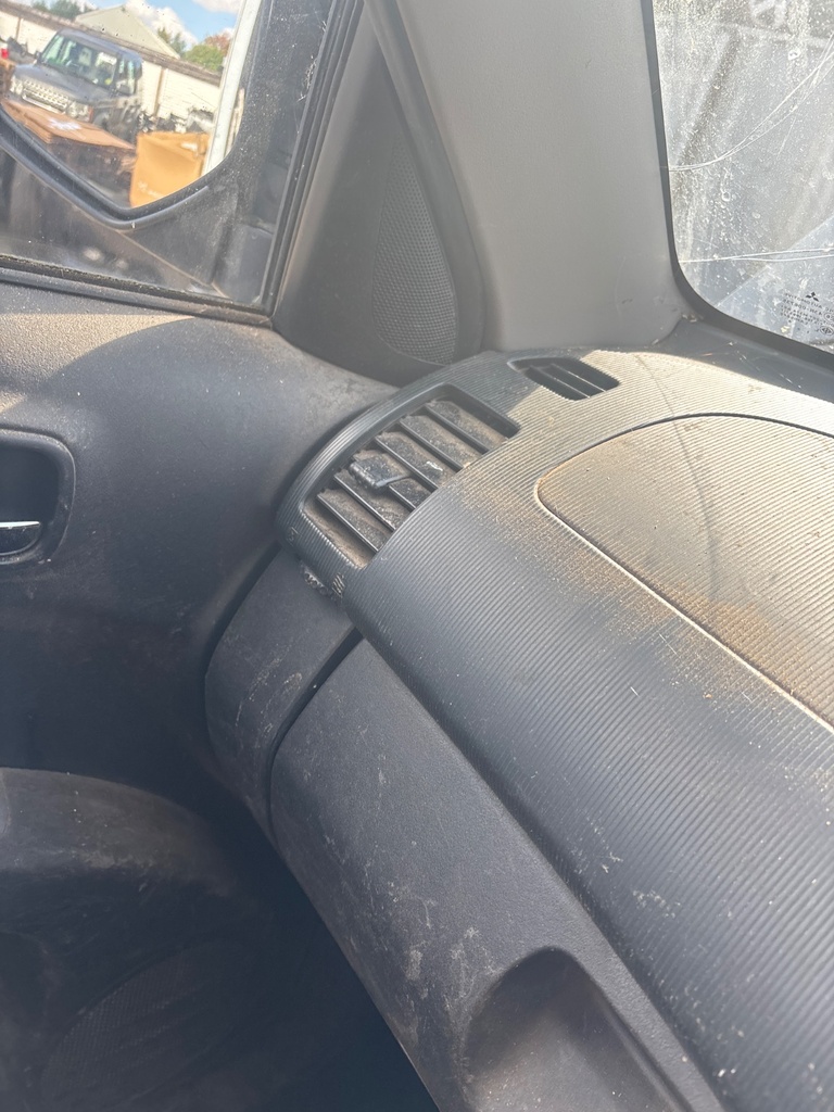 [EPE-124605] Conducto de ventilación Mitsubishi L200 / Triton