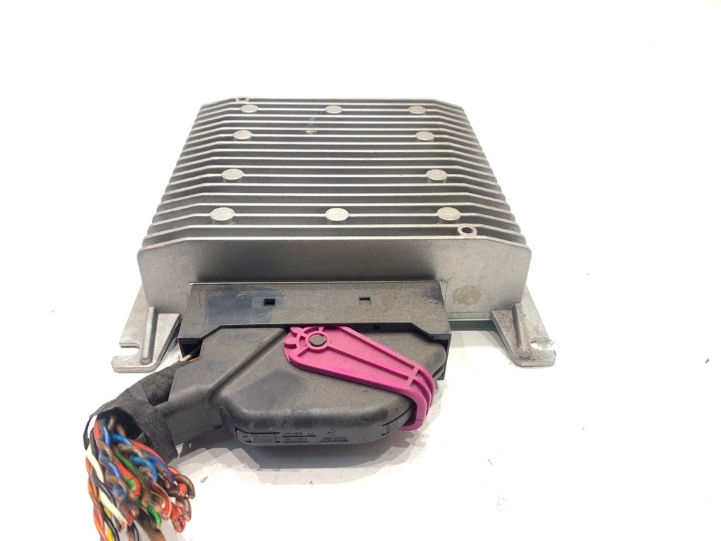[STARK-850012] Amplificador VW Passat B7 (362) 2.0 TDI 2010-2015