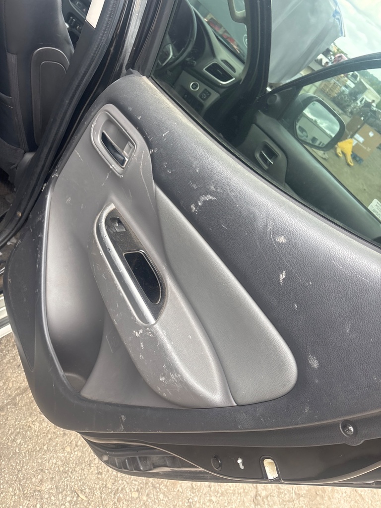 [EPE-124580] Panel de puerta Fiat Fullback