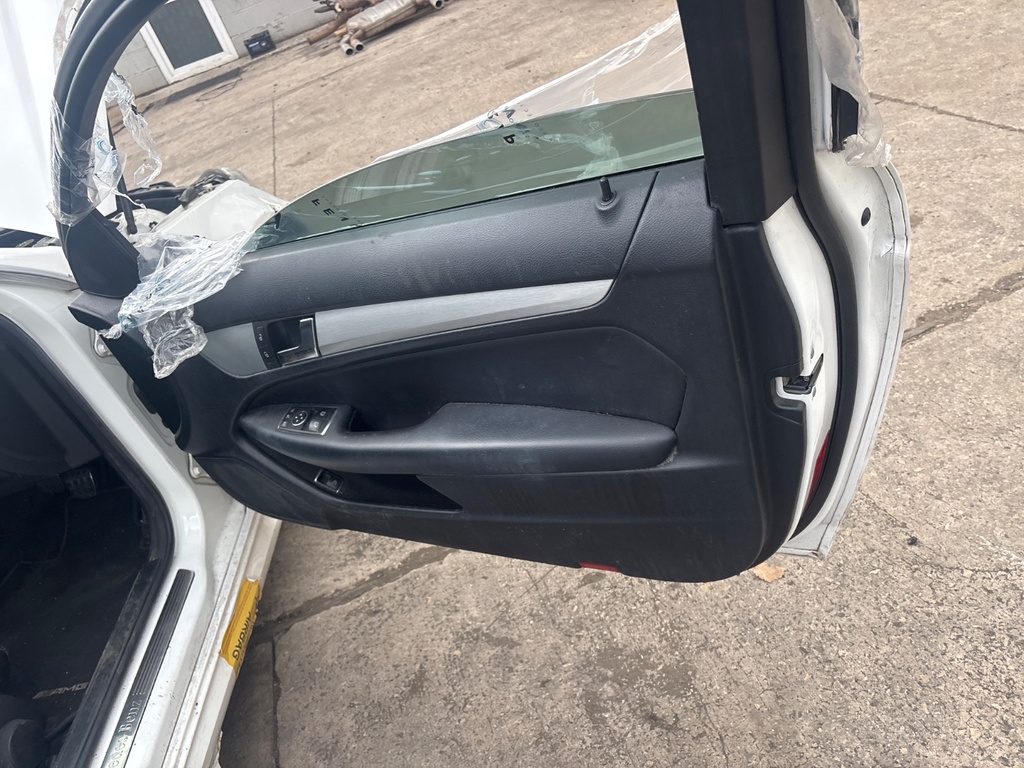 [EPE-124684] Panel interior puerta delantera derecha Mercedes C-Klasse