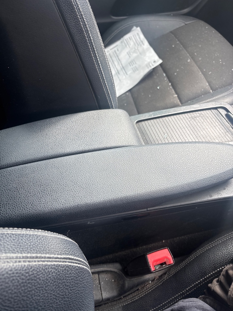 [EPE-124695] Reposabrazos consola central Mercedes C-Klasse 2.2
