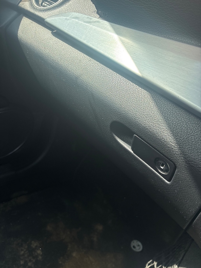[EPE-124991] Guantera Mercedes-Benz C-Class (2011)