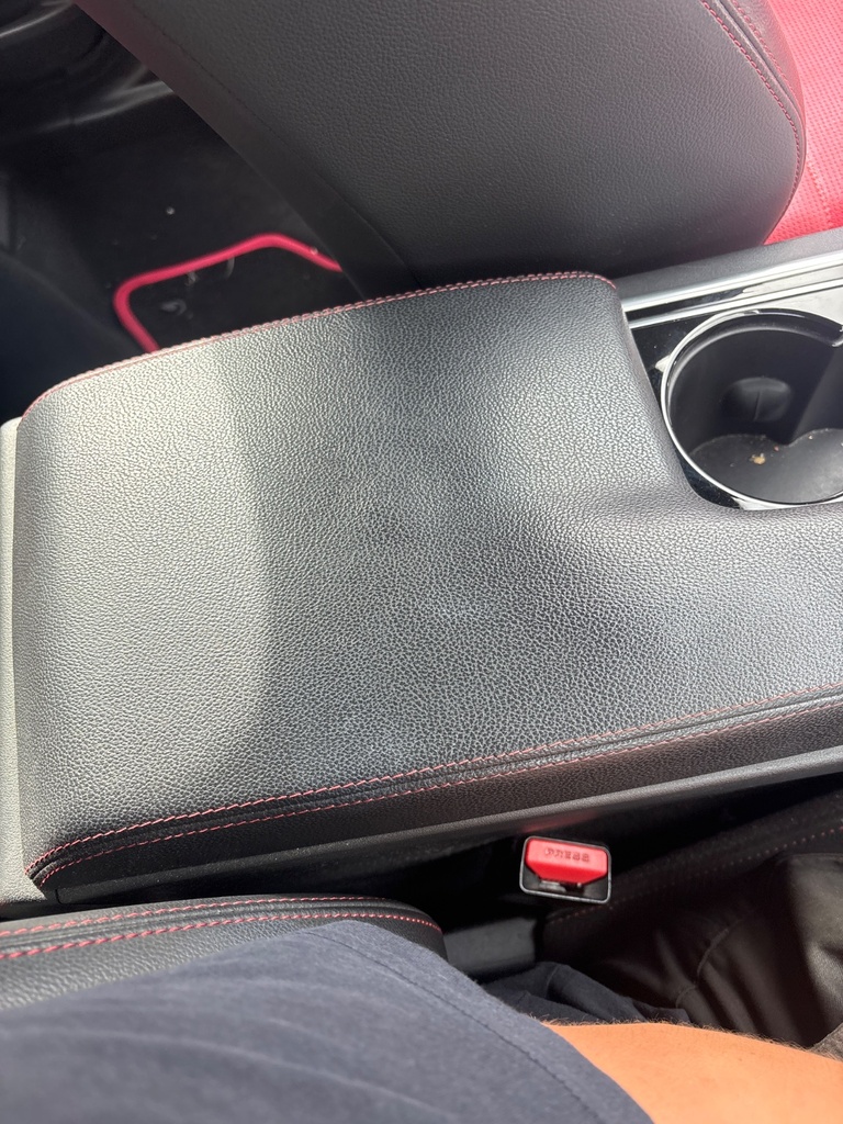 [EPE-124785] Reposabrazos de consola central Jaguar XE