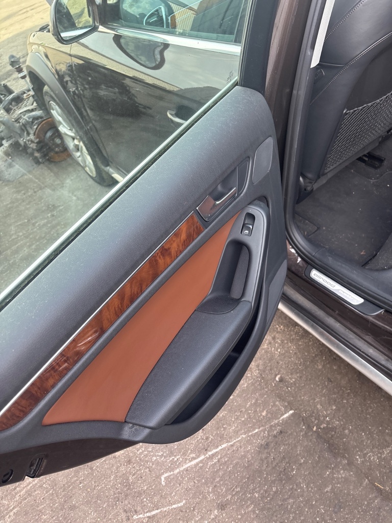 [EPE-124927] Panel de puerta Audi A4 Allroad 3.0 TDI