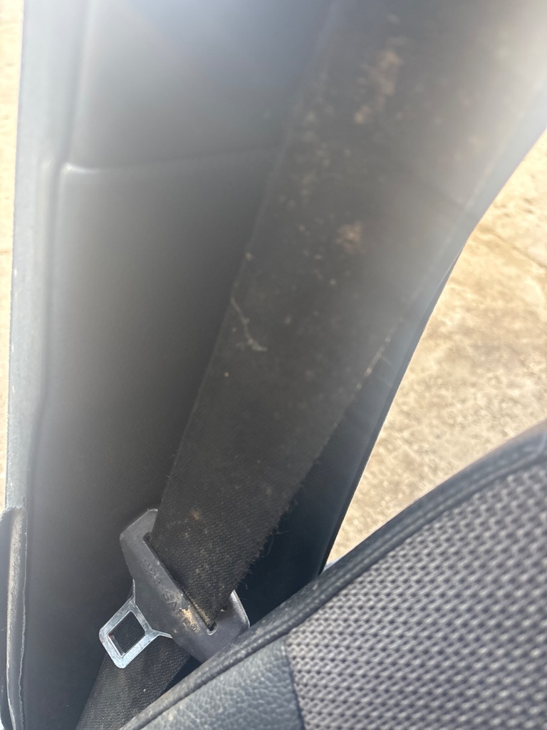 [EPE-125007] Embellecedor pilar B inferior derecha Mercedes-Benz Clase C