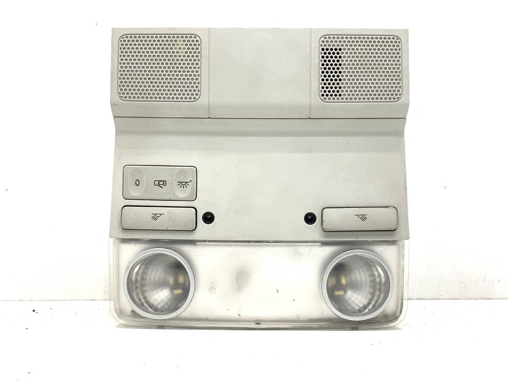 [STARK-899695] Luz de techo VW Passat B6
