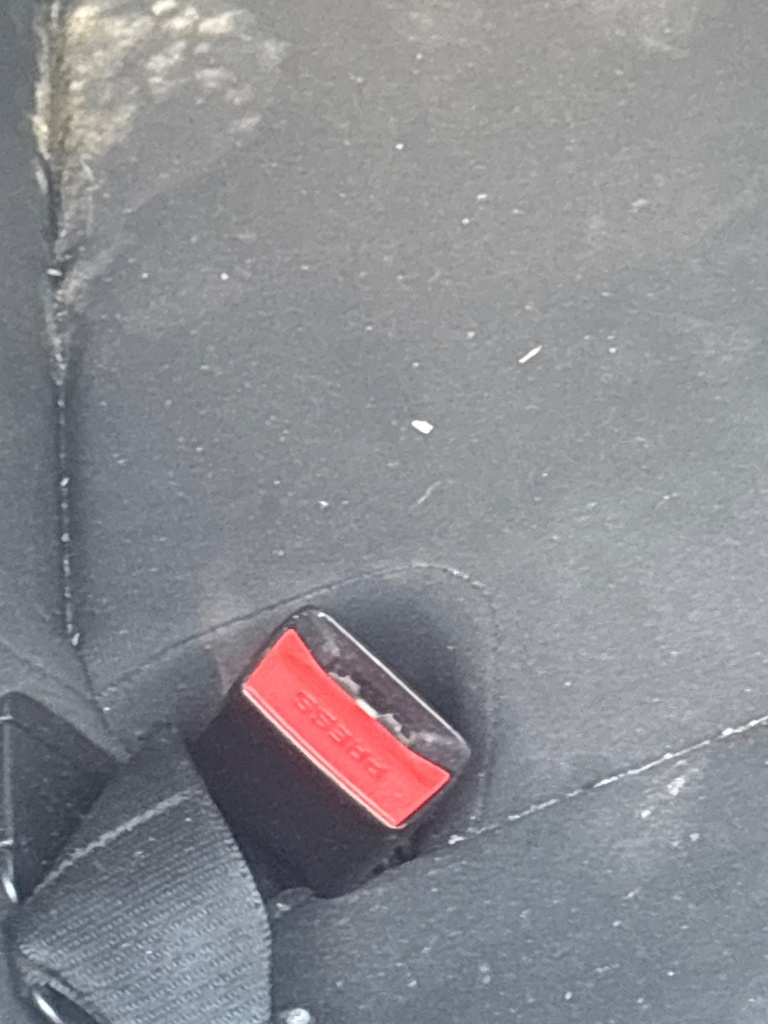 [EPE-125140] Cinturón de seguridad fila central trasera BMW Serie 1 (2011-2015)