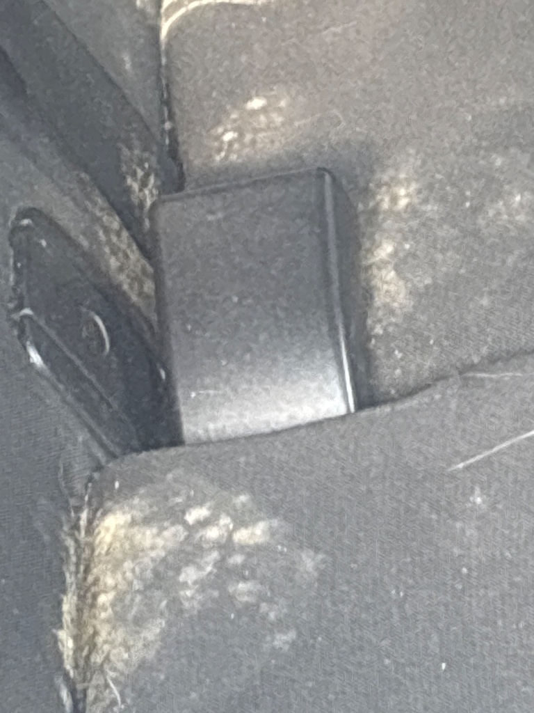 [EPE-125143] Cinturón de seguridad trasero fila central izquierdo BMW Serie 1 (2011-2015)