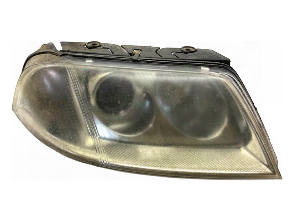 [STARK-945656] Faro delantero derecho VW Passat B5.5 Variant (3B6)