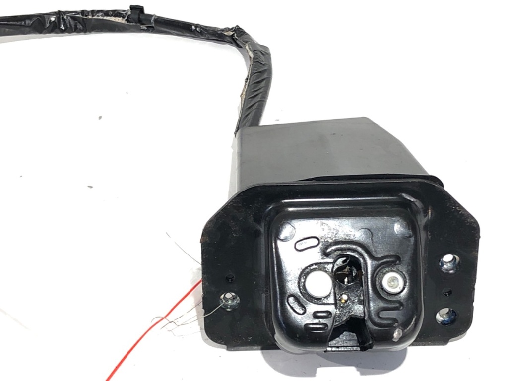 [STARK-743234] Cerradura de portón trasero Ford Kuga II