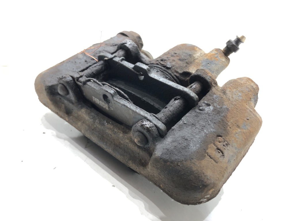 [STARK-631512] Pinza de freno trasera derecha Toyota Yaris Verso