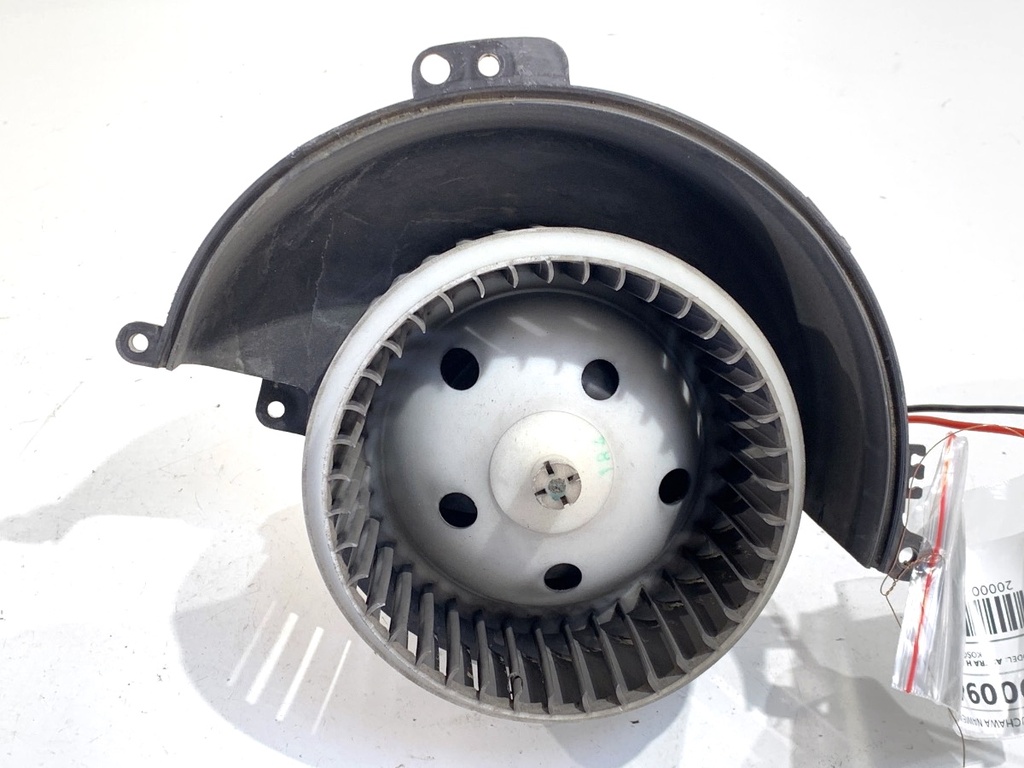 [STARK-900943] Ventilador de habitáculo Opel Astra H (A04)