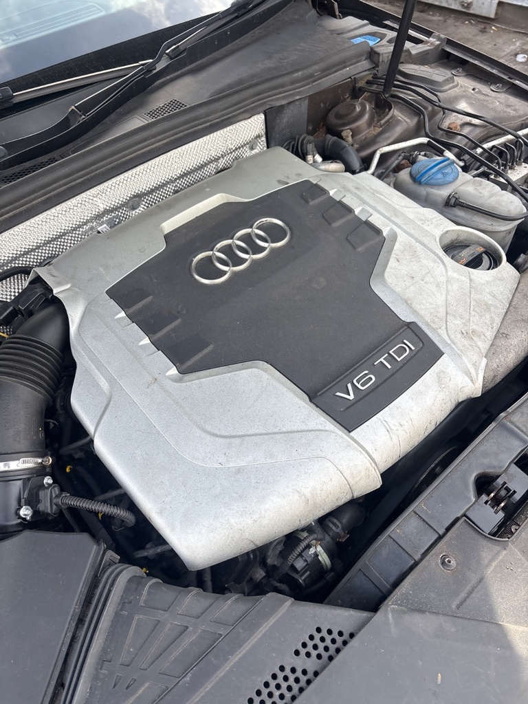 [EPE-124874] Tapa de motor Audi A4 Allroad 3.0 TDI