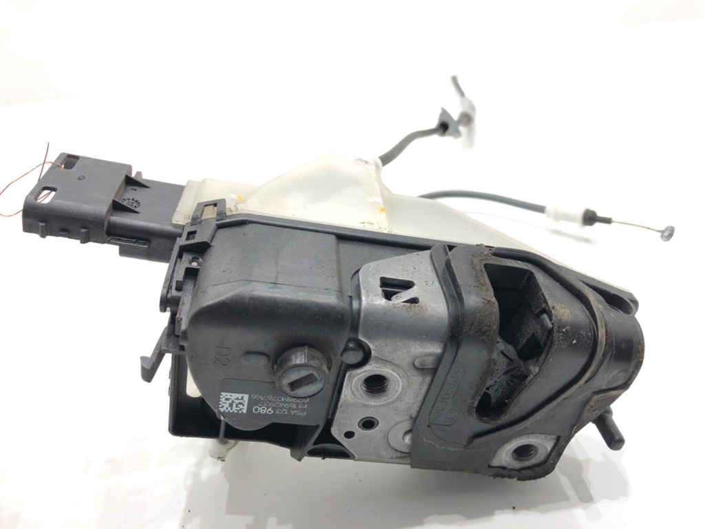 [STARK-793972] Cerradura de puerta delantera derecha CITROËN C3 III (SX) 1.2 PureTech 82 61 kW