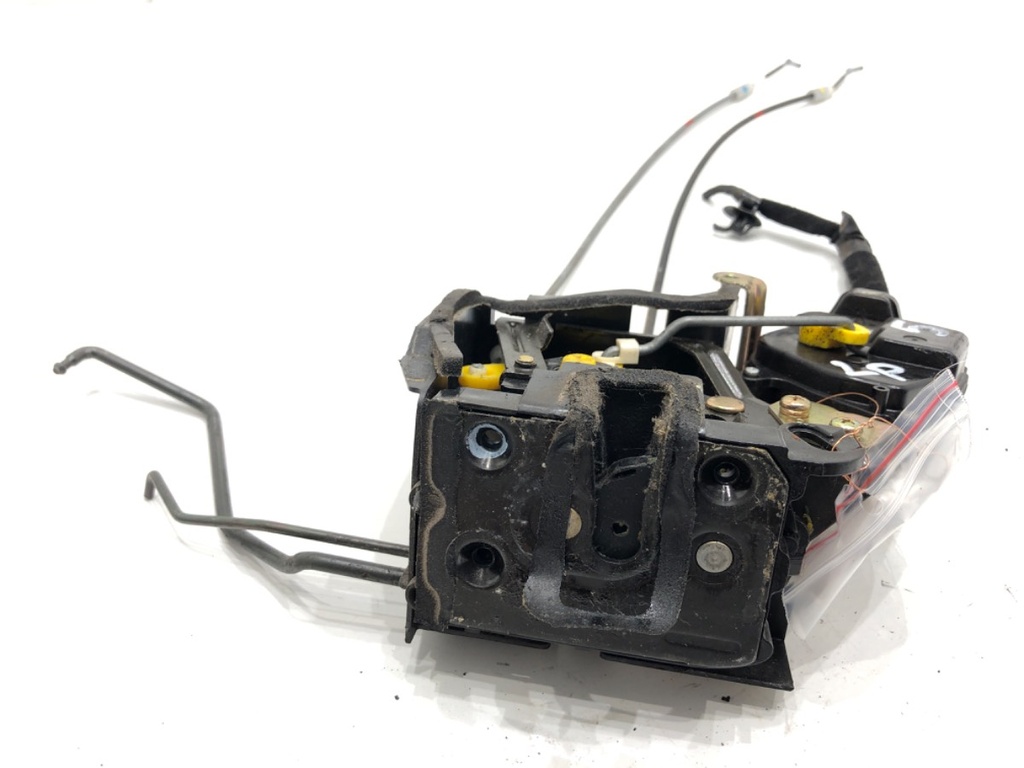 [STARK-901867] Cerradura de puerta delantera derecha KIA Rio II