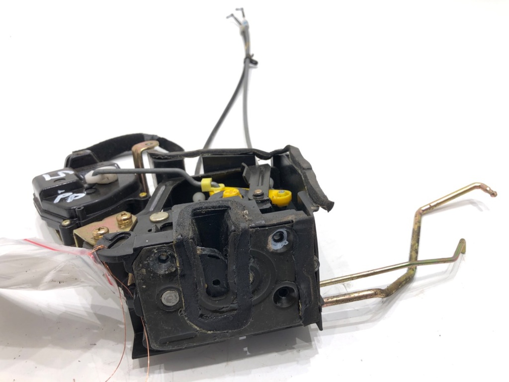 [STARK-901868] Cerradura de puerta delantera izquierda KIA Rio II