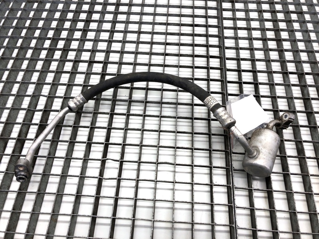 [STARK-796929] Tubo de aire acondicionado para Lexus NX (_Z1_) 2014-2022 300h AWD (AYZ15_)