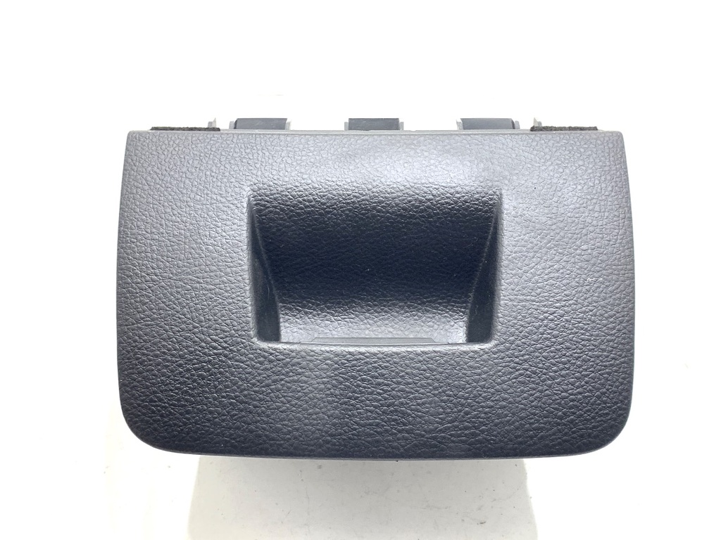 [STARK-902163] Compartimento portaobjetos BMW Serie 3 (F30, F80)