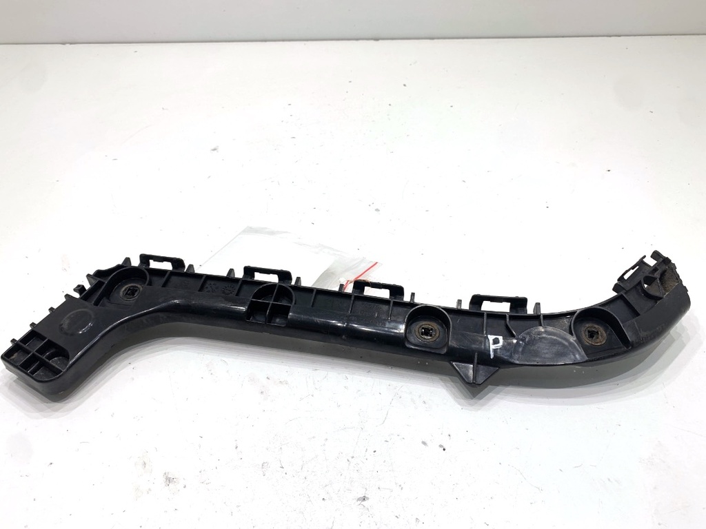 [STARK-905968] Guía de parachoques trasero derecho Toyota Corolla Kombi