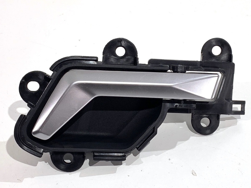 [STARK-799998] Tirador interior de puerta trasero izquierdo para SSANGYONG TORRES (J100) 2022-