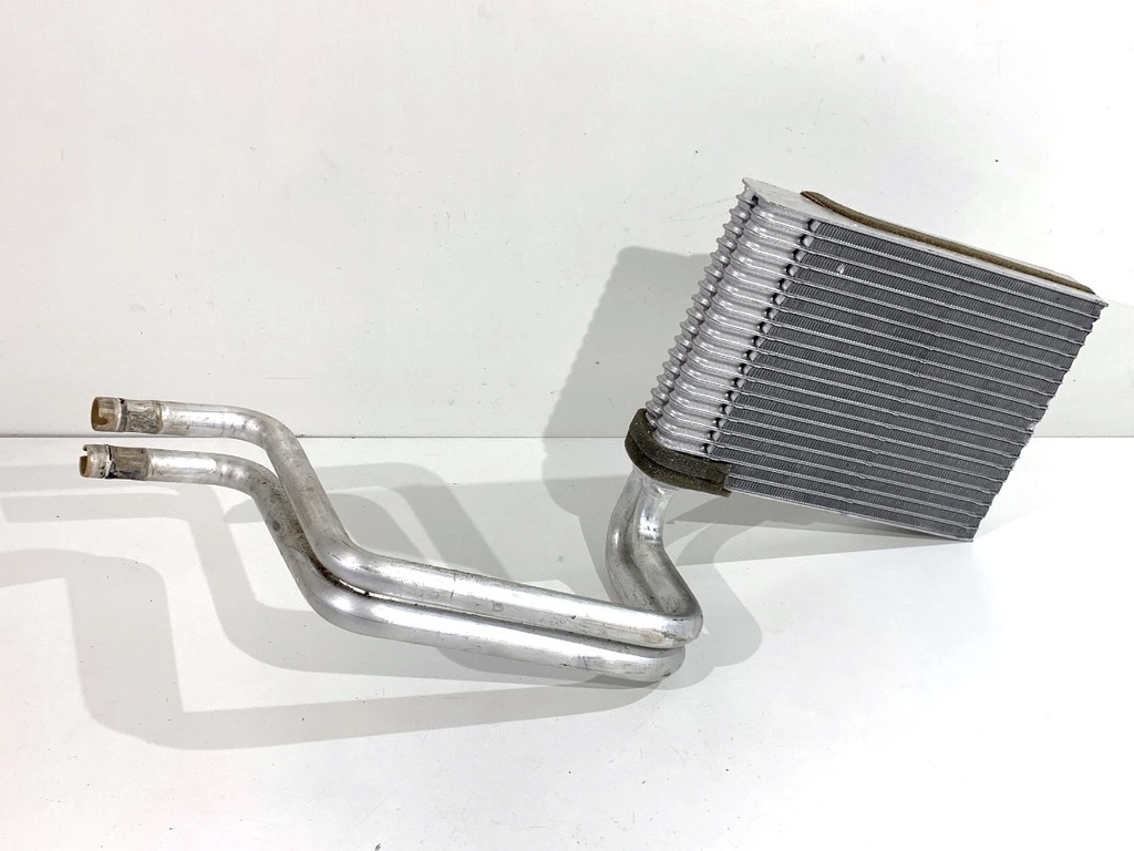 [STARK-915242] Radiador de calefacción Ford Kuga II