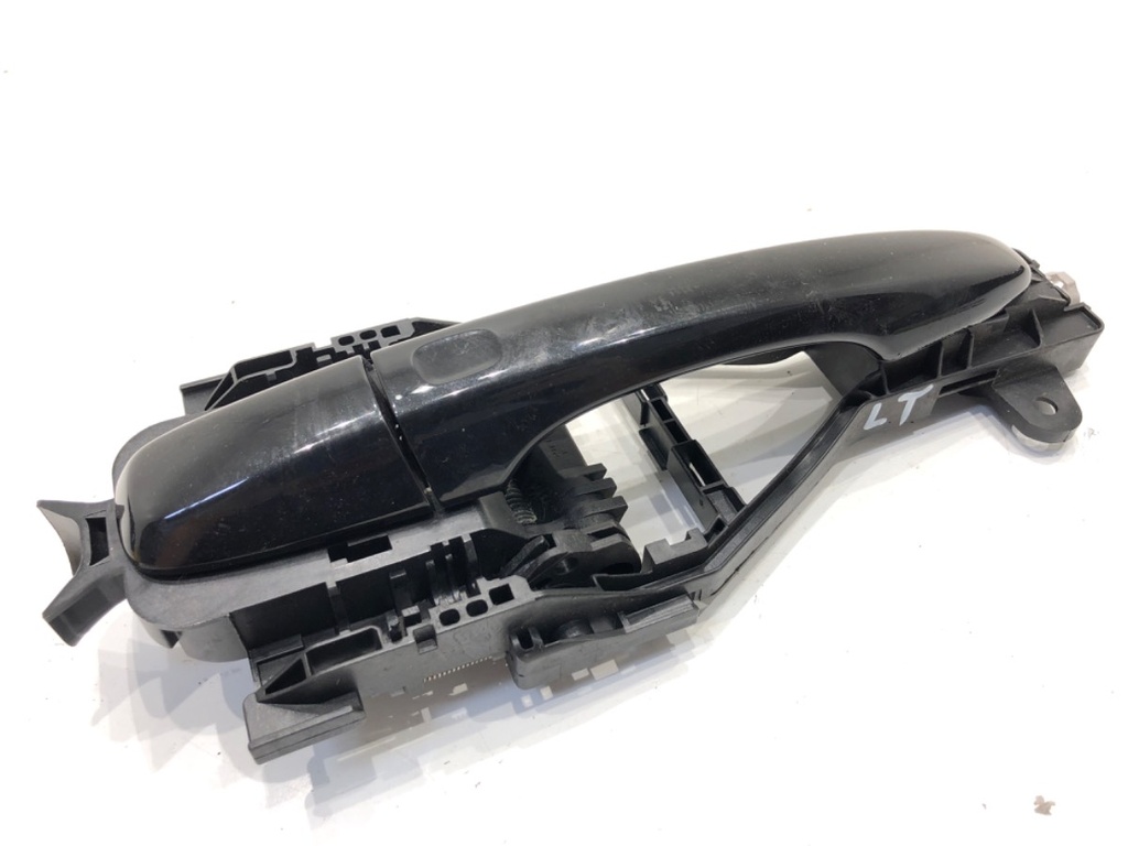 [STARK-916232] Maneta de puerta trasera izquierda Volvo V60 I