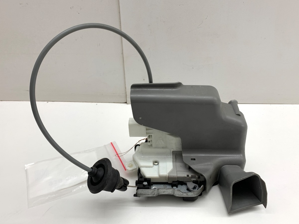 [STARK-918509] Cerradura de puerta delantera izquierda Audi A5 Sportback