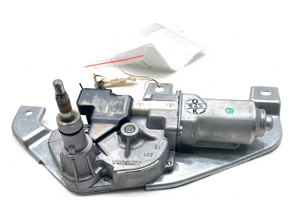 [STARK-919886] Motor de limpiaparabrisas trasero Suzuki SX4 S-Cross (JY)