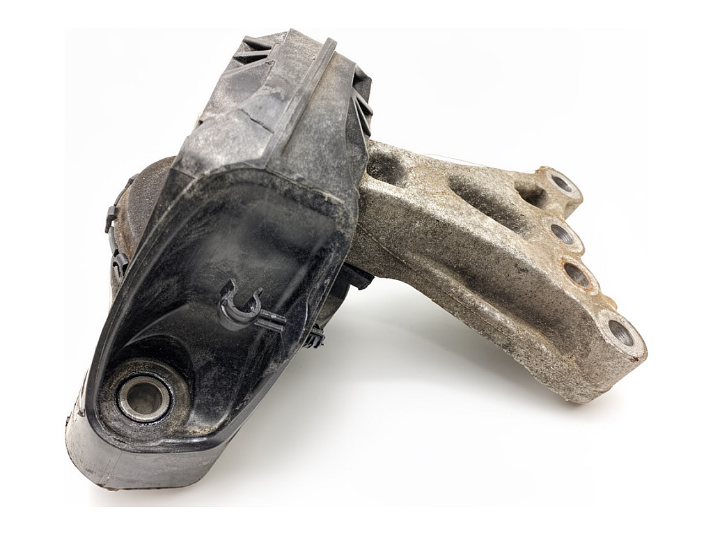 [STARK-925569] Soporte de motor derecho Peugeot 208 I