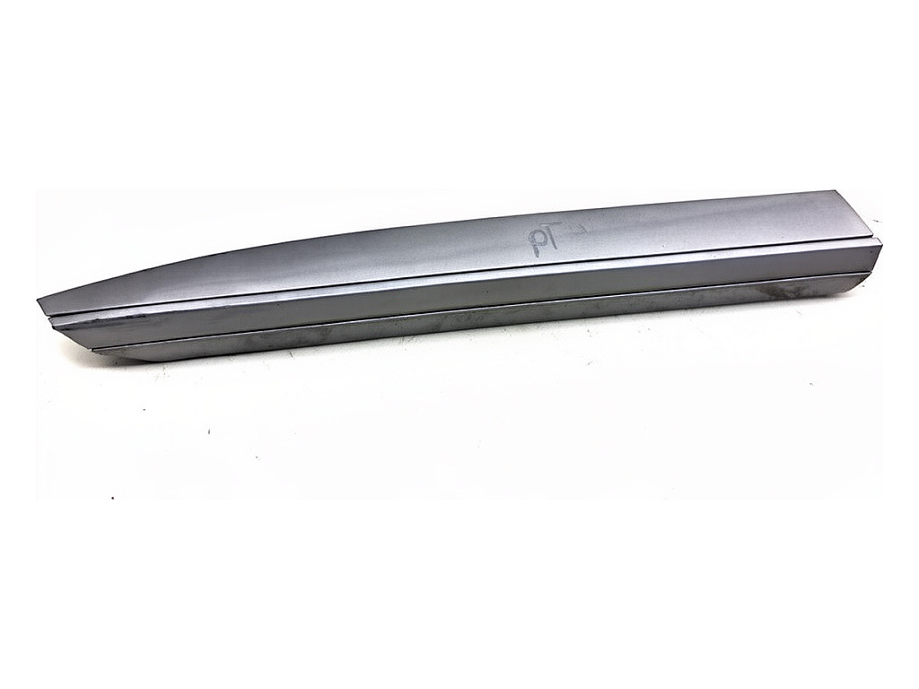 [STARK-927479] Panel de puerta trasera derecha VW Arteon (3H7, 3H8)