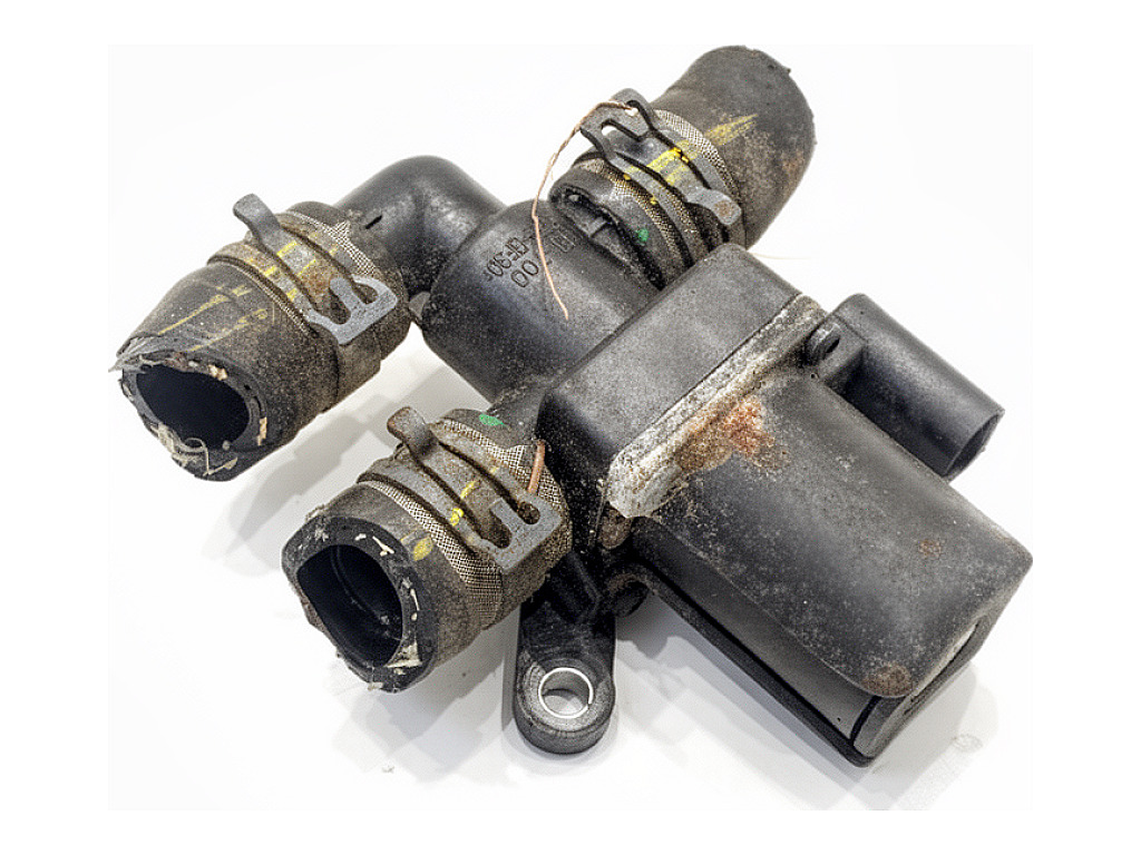 [STARK-931532] Bomba de agua adicional Audi Q5 FY