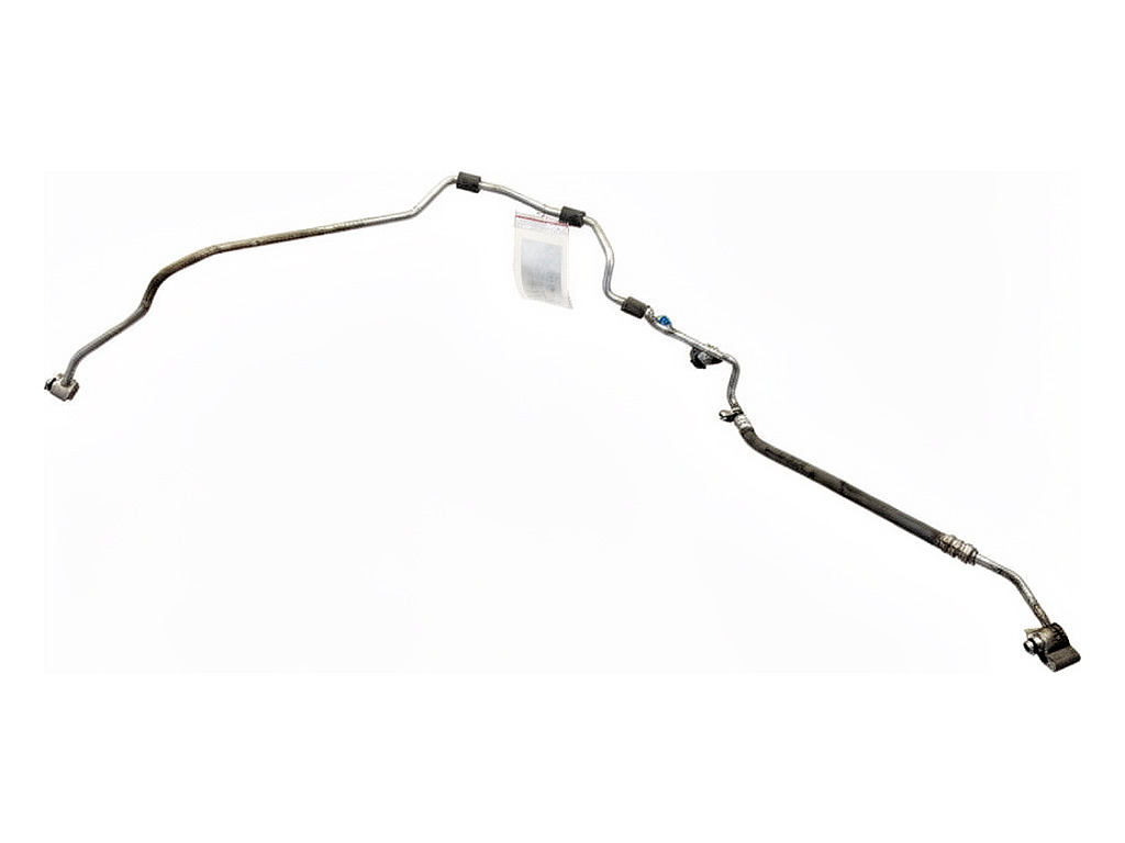 [STARK-932082] Tubo de aire acondicionado VW Passat CC B6