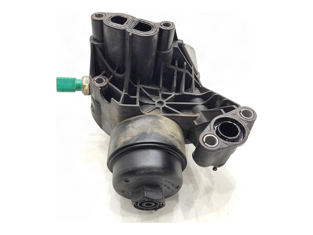 [STARK-943033] Soporte de filtro de aceite VW Golf VII