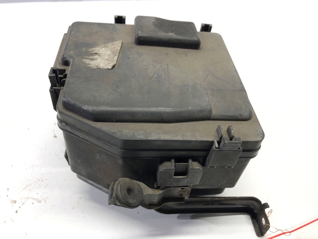 [STARK-823534] Caja de fusibles Honda CR-V III (RE_) 2006-2022