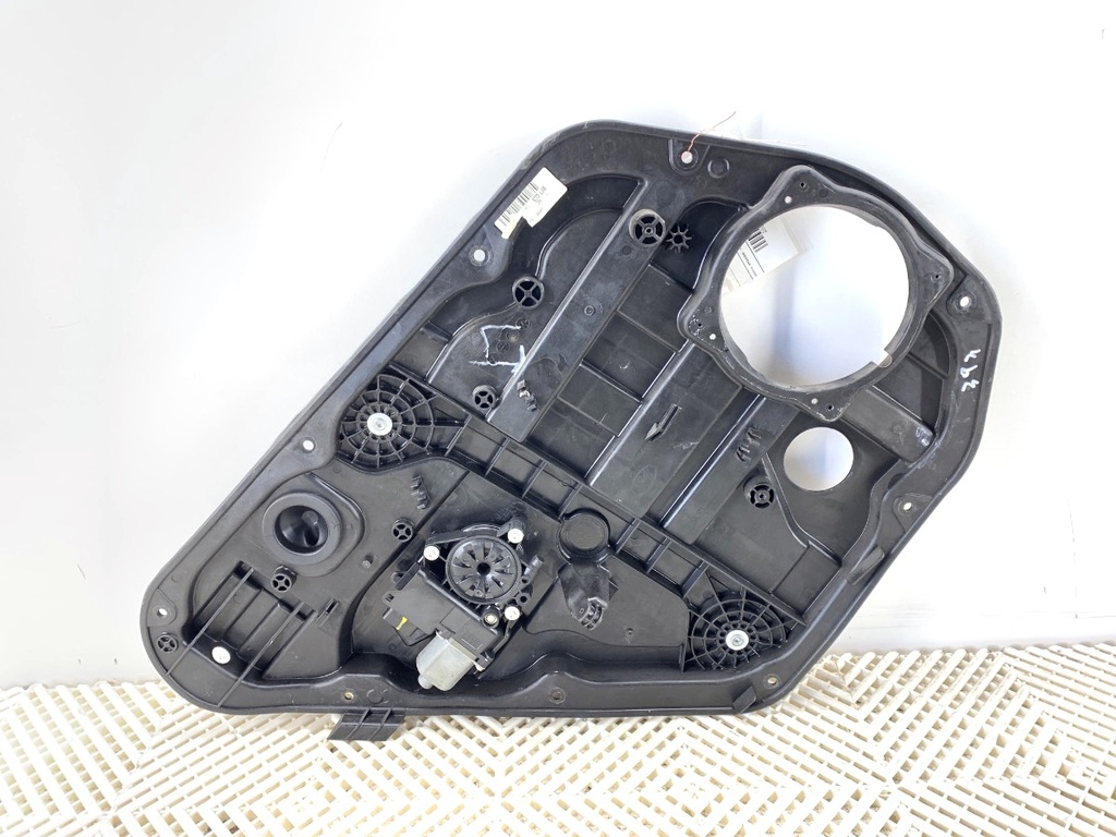[STARK-825761] Elevador de ventana trasero izquierdo Hyundai i40 I (VF) 2012-2022