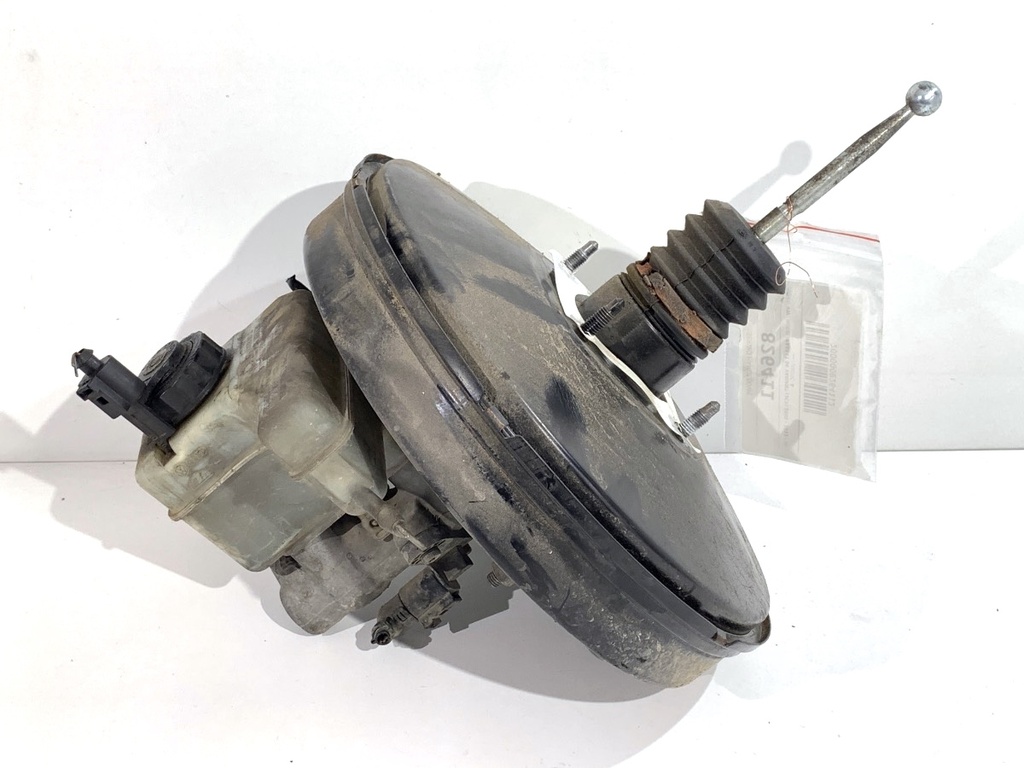 [STARK-826411] Servo de freno asistido VW Passat B6 Variant (3C5) 2.0 TDI 103 kW (140 CV) 2005-2009