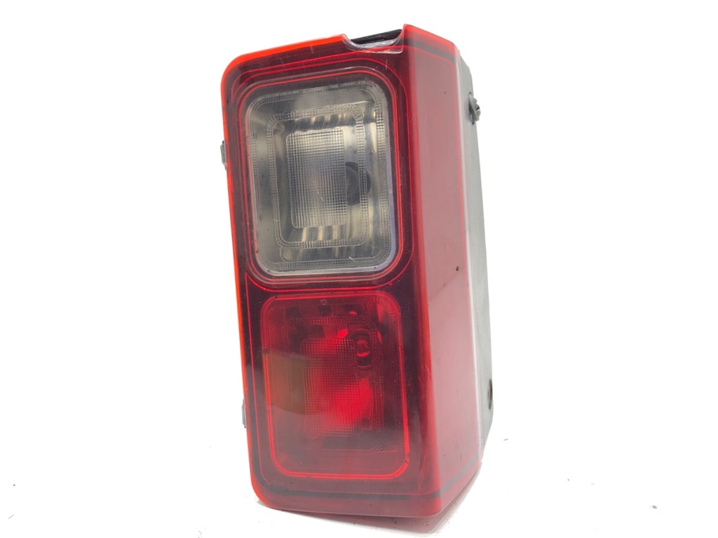 [STARK-826772] Piloto trasero derecho parachoques RENAULT TRAFIC III Autobus (JG_) 2014-2022