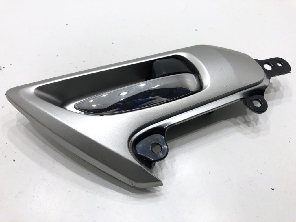 [STARK-828569] Tirador interior de puerta trasera derecha LEXUS CT (ZWA10_) 2010-2022