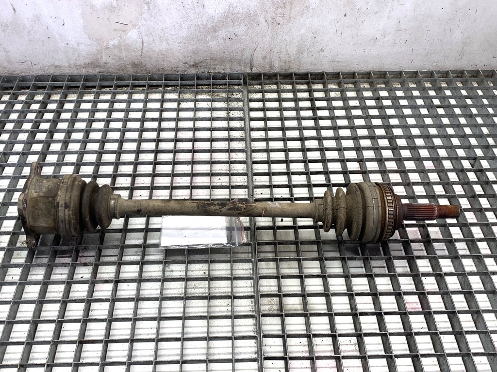 [STARK-830093] Semieje trasero izquierdo TOYOTA RAV4 II 2.0 D 4WD 2001-2005