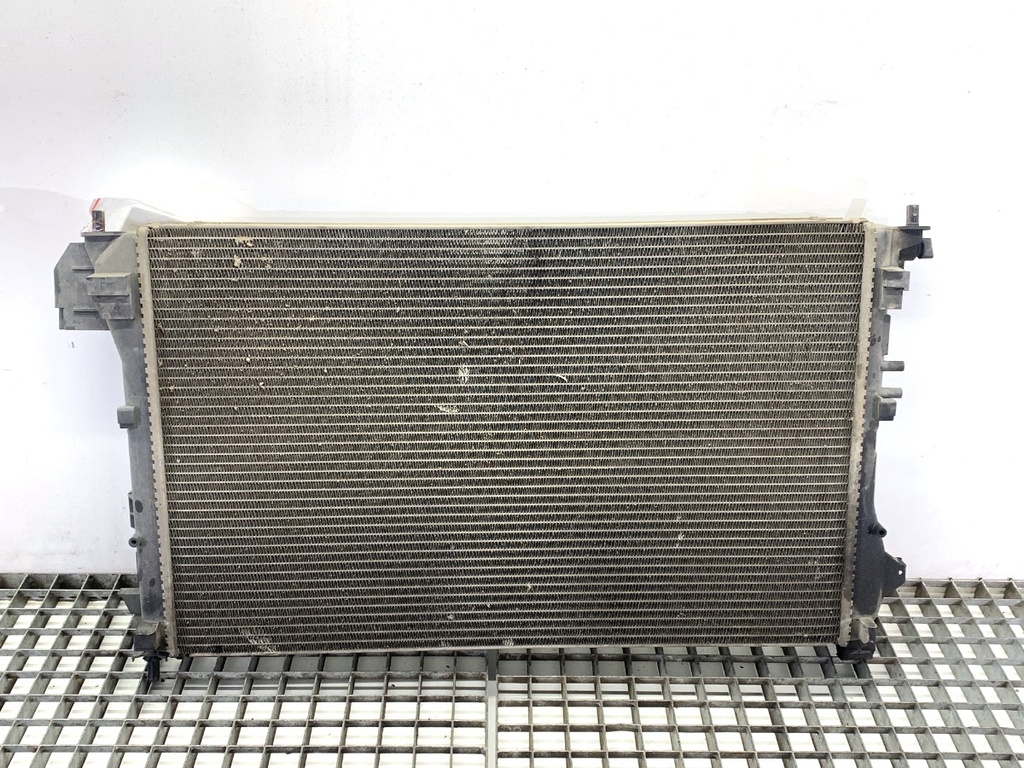 [STARK-836556] Radiador de agua Opel Vectra C (Z02) 2.2 DGi 155 CV gasolina 2003-2008