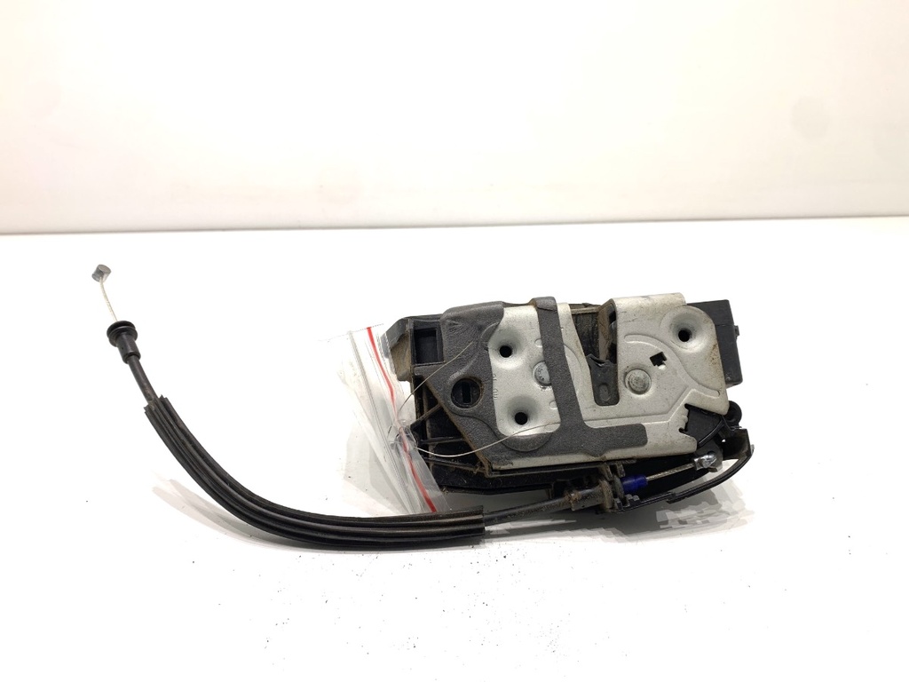 [STARK-839864] Cierre de portón trasero FORD TRANSIT COURIER B460 1.0 EcoBoost 100 CV 2014-2022