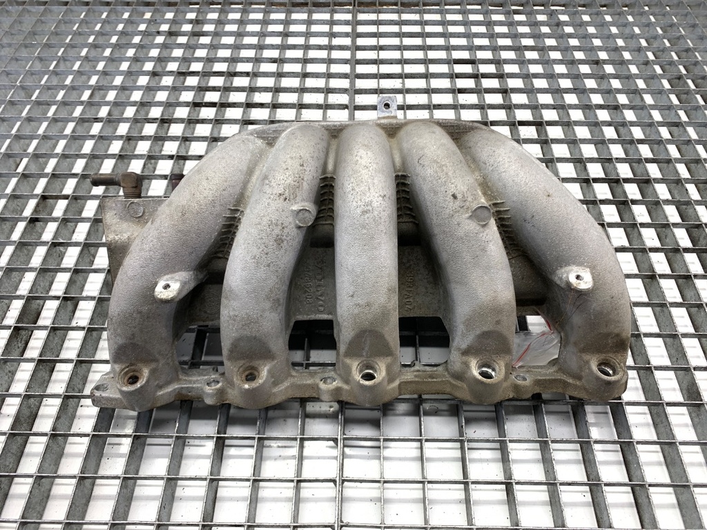 [STARK-859203] Colector de admisión Volvo V70 I (875, 876) 2.4 121kW 9486208