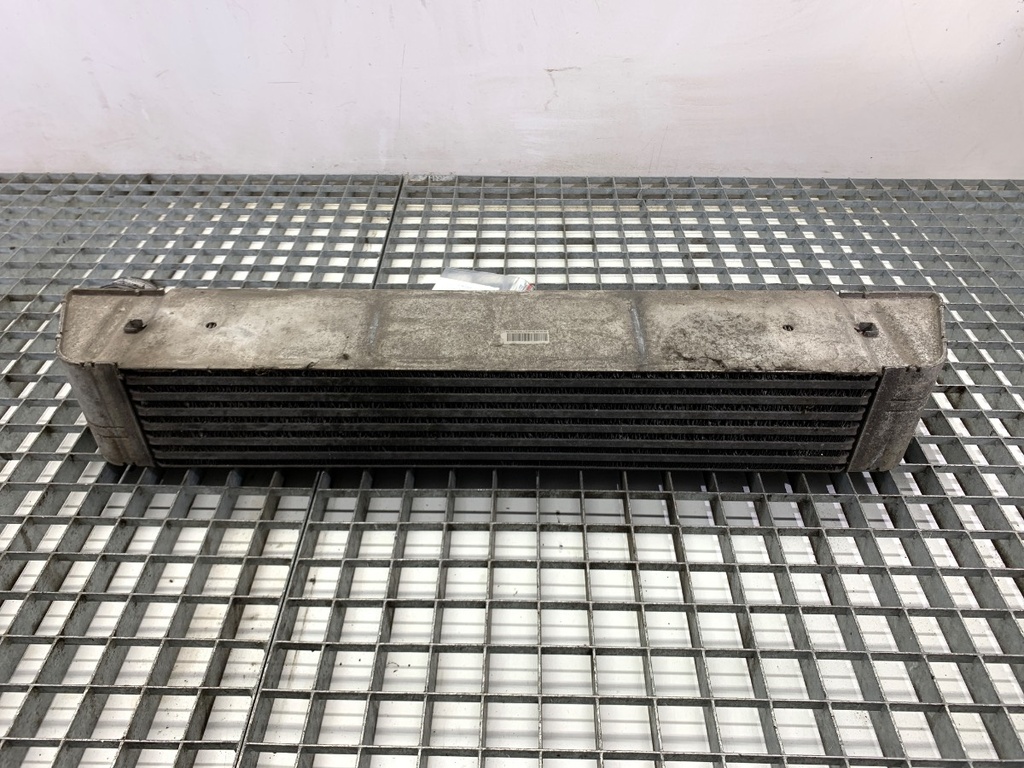 [STARK-865054] Intercooler BMW 5 Touring (E61) 520d 120 kW (163 CV) 2005-2010